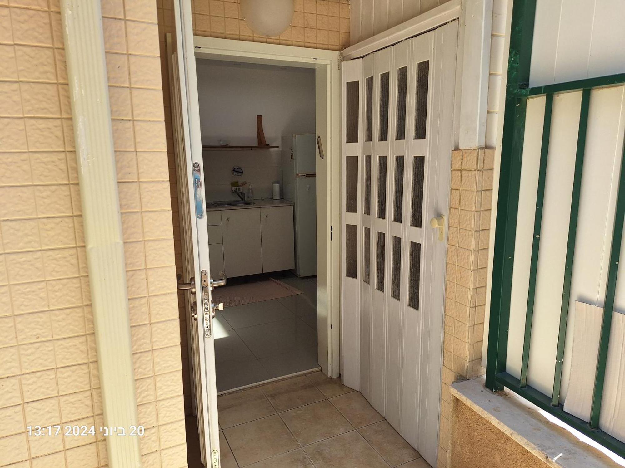 הבית הירוק Hotel Karmiel Exterior photo