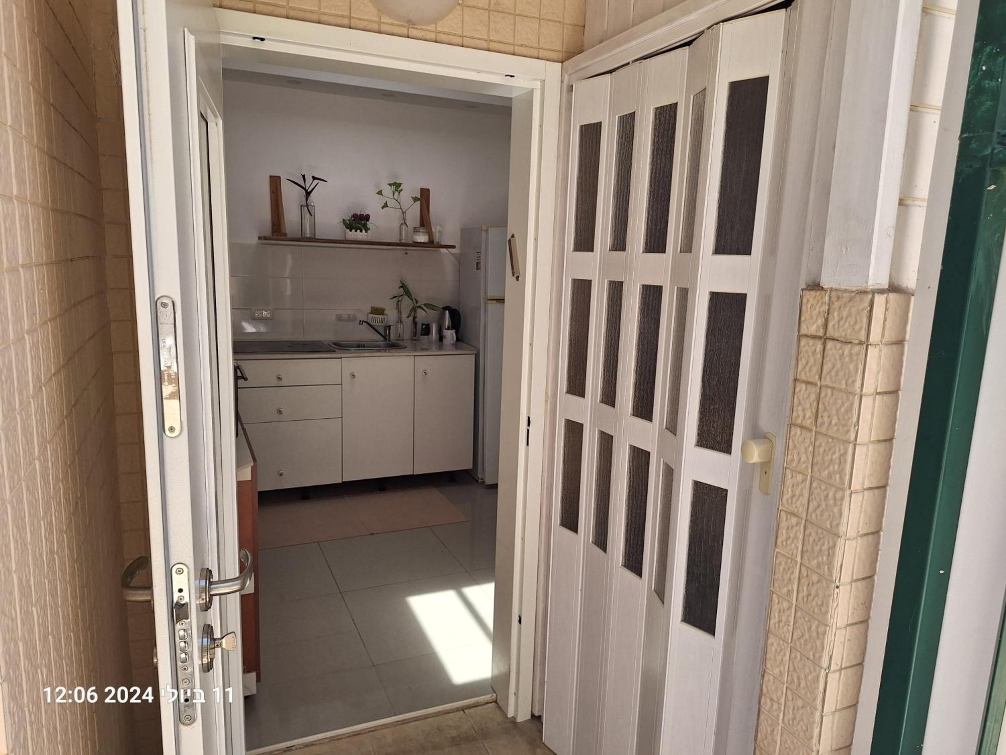 הבית הירוק Hotel Karmiel Exterior photo